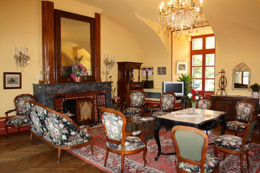 Chateau De Creissels Exteriör bild